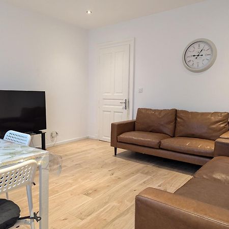 Le Vauban - Appartement 2 Chambres, Salon, Cuisine Equipee, Parking Et Wifi Gratuit Mylhúzy Exteriér fotografie