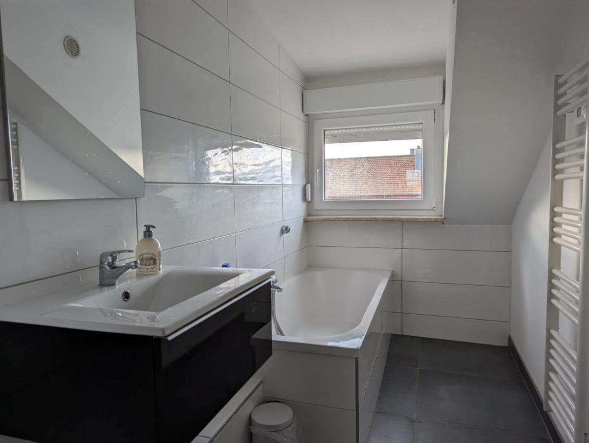 Le Vauban - Appartement 2 Chambres, Salon, Cuisine Equipee, Parking Et Wifi Gratuit Mylhúzy Exteriér fotografie